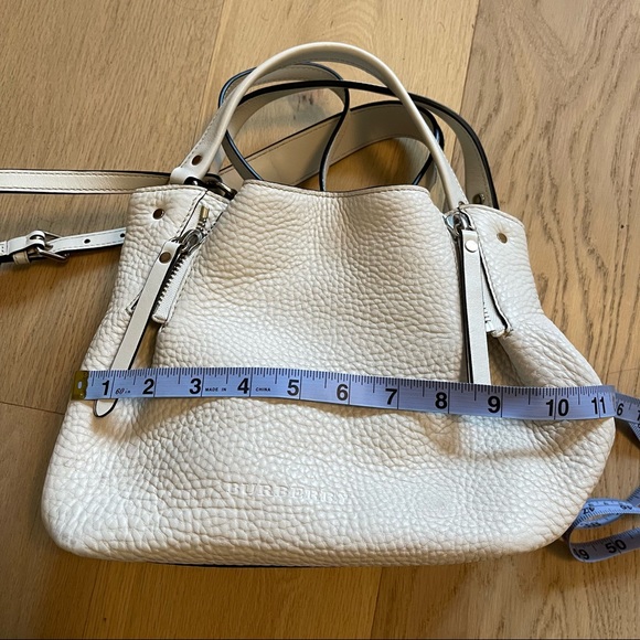Burberry Bucket Bag Purse White Leather - Picture 9 of 14